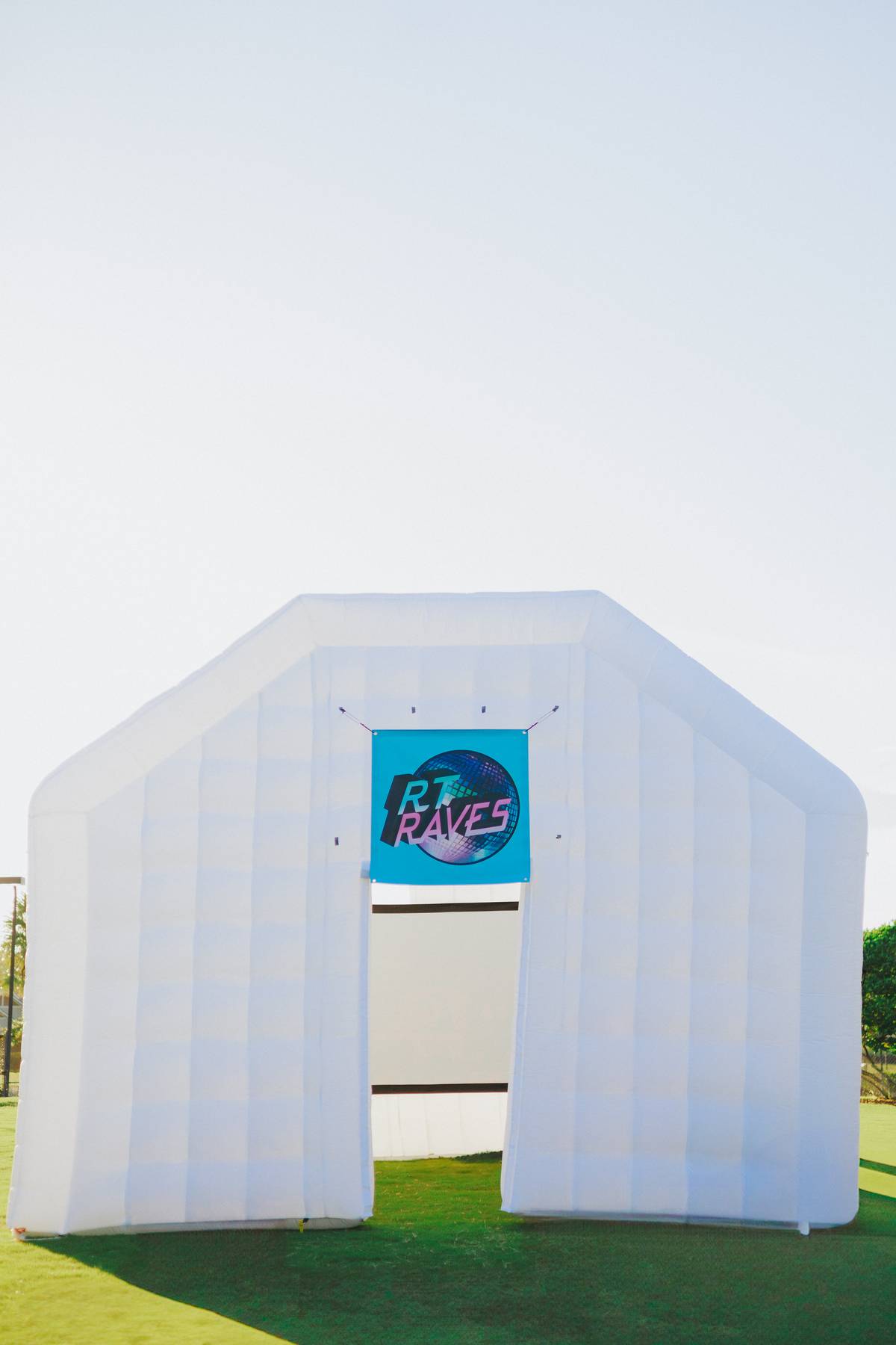 Inflatable Venue (Medium - Option 3) - All Day Rental